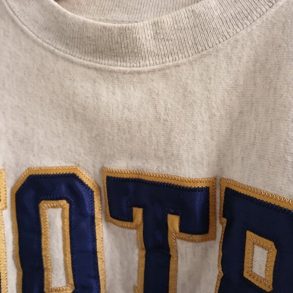 Vintage Champion Notre Dame Fighting Irish Sweatshirt - Picture 4 of 11